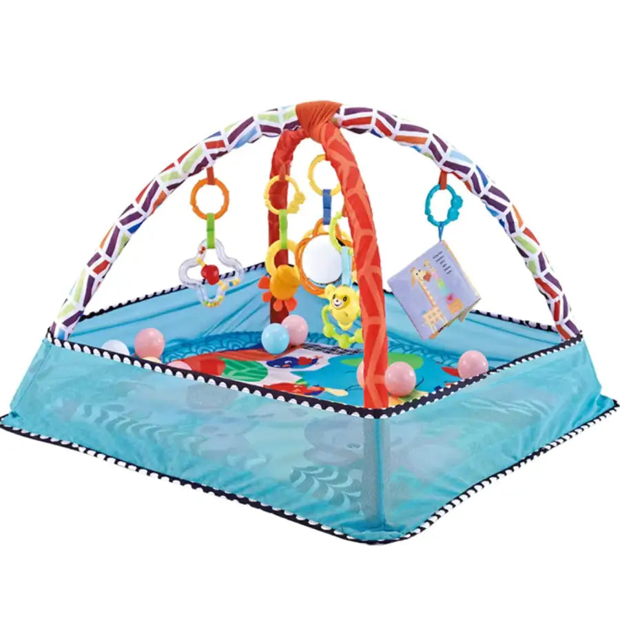 Tapis de jeu pour bébé avec des jouets colorés et une surface douce et rembourrée.