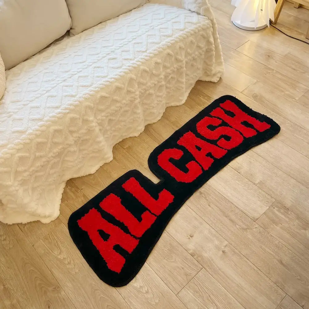 Tapis chambre garçon rouge et noire all cash avec surface douce et texturée pour chambre garçon rouge